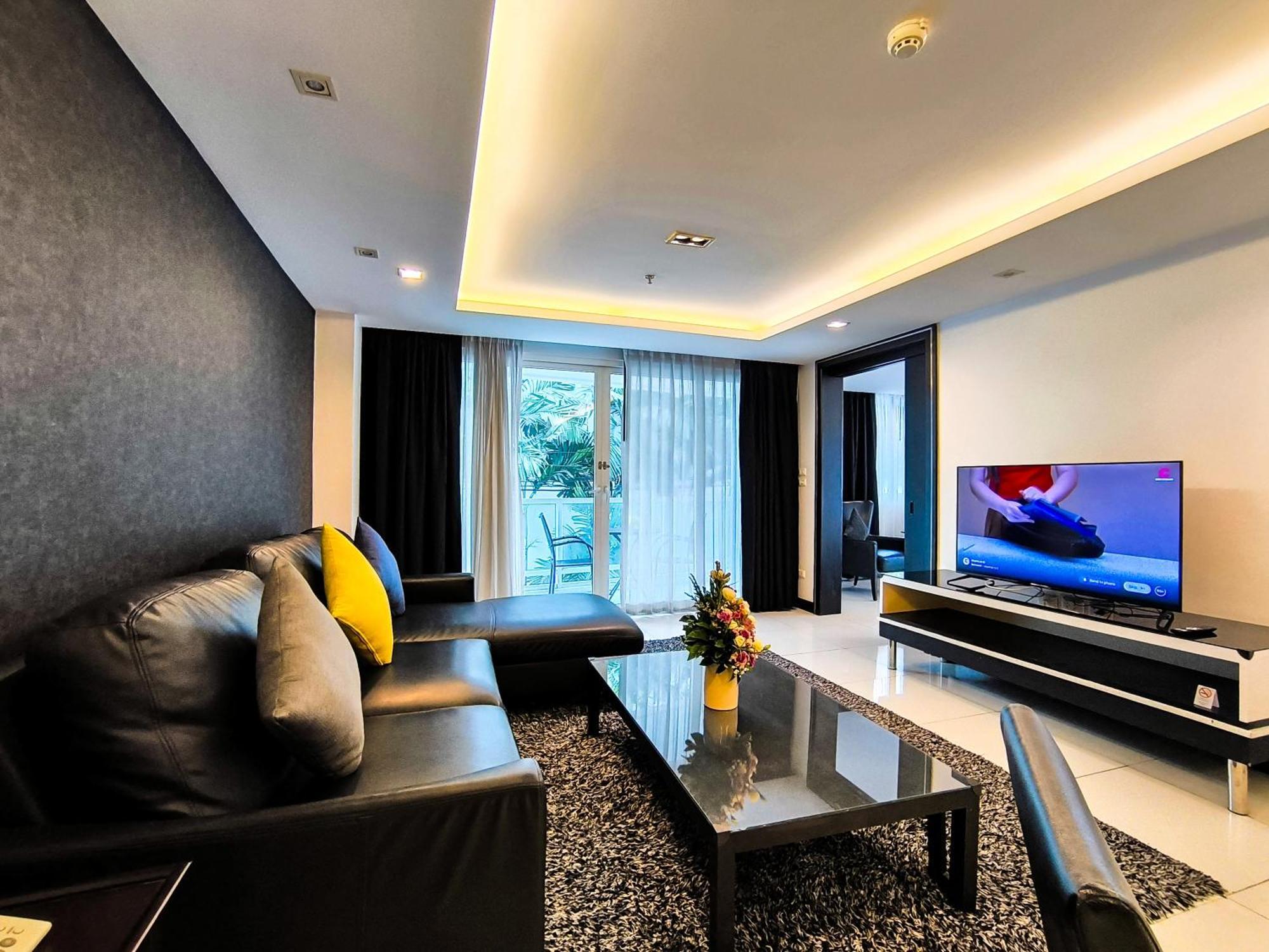 Nova Suites Pattaya By Compass Hospitality Εξωτερικό φωτογραφία