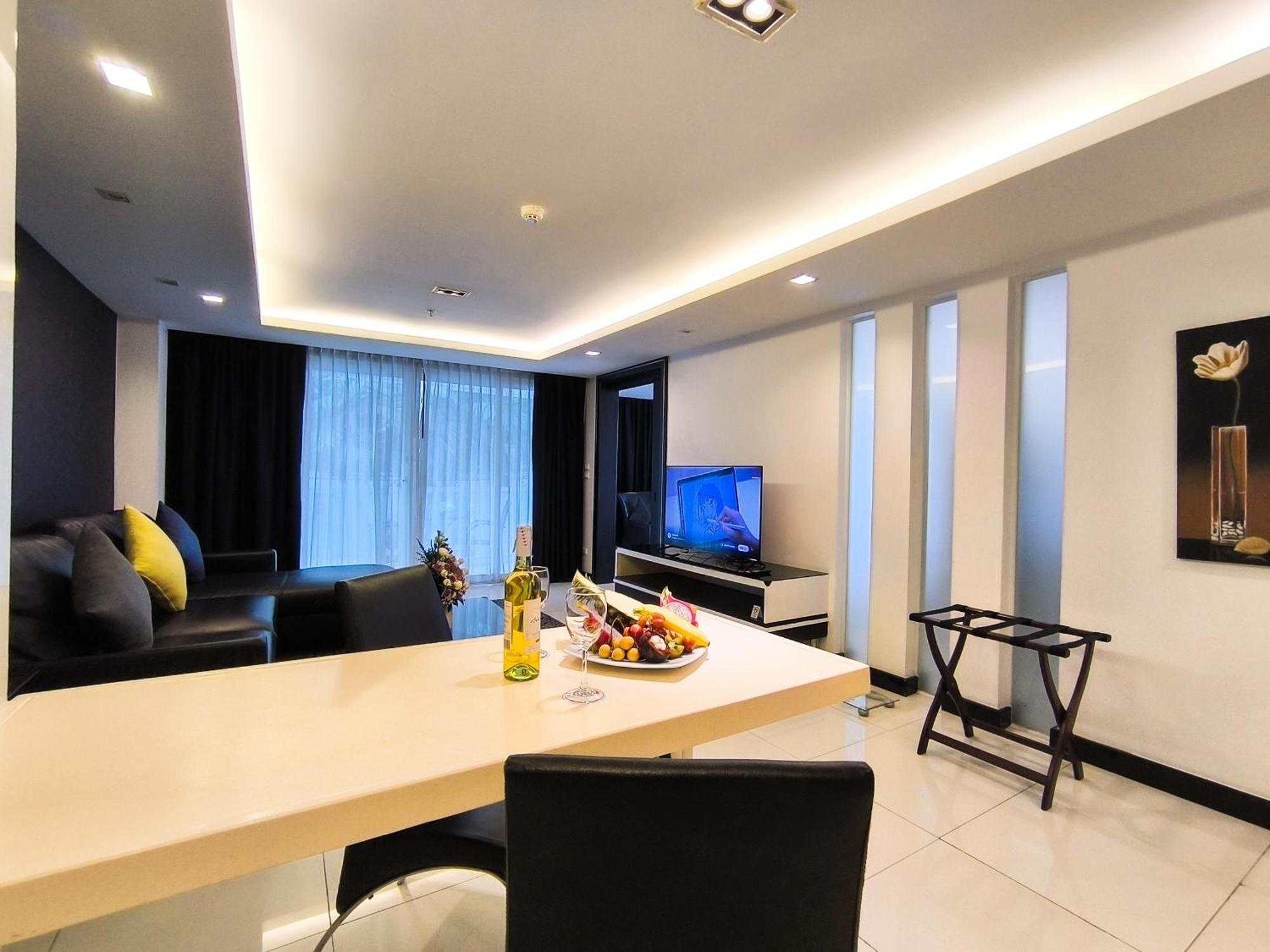 Nova Suites Pattaya By Compass Hospitality Εξωτερικό φωτογραφία